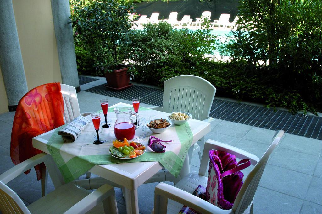 Residence Spiaggia D'Oro Desenzano del Garda Kültér fotó