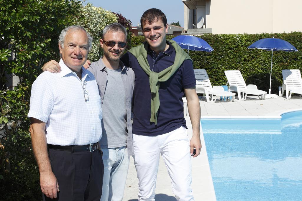 Residence Spiaggia D'Oro Desenzano del Garda Kültér fotó