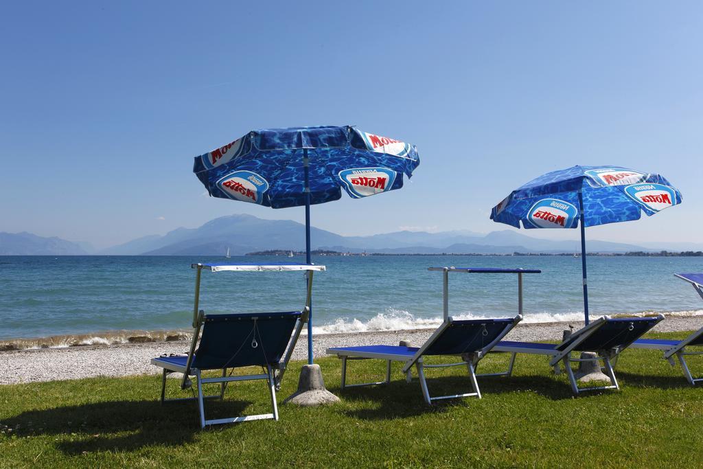 Residence Spiaggia D'Oro Desenzano del Garda Kültér fotó